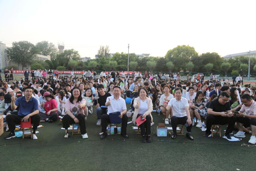 suncitygroup太阳集团2025年毕业生送温暖